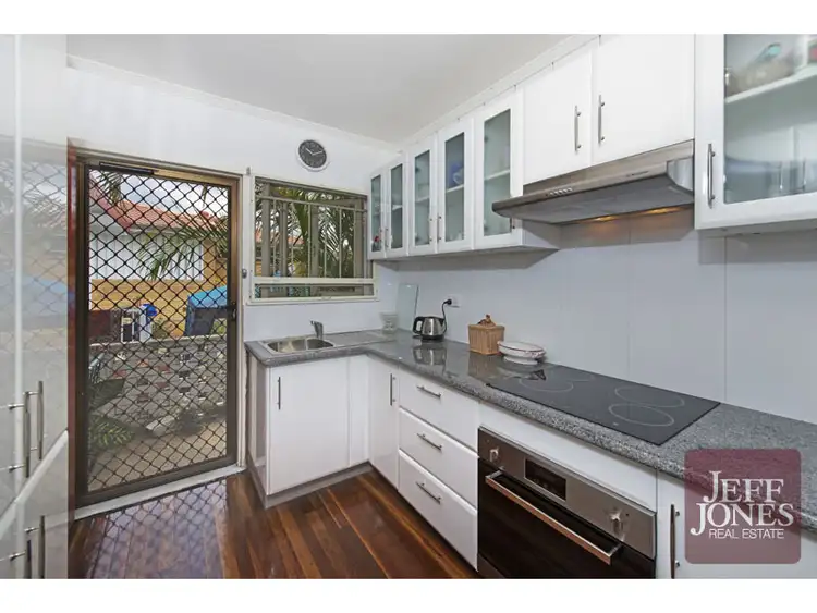 Third view of Homely unit listing, 2/8 Boongall Road, Camp Hill QLD 4152