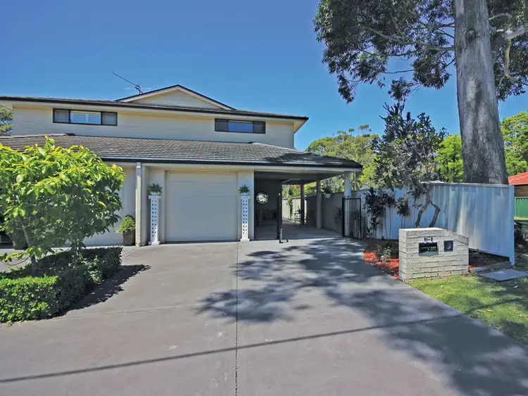 Main view of Homely semi-detached listing, 2/91 Horace Street, Shoal Bay NSW 2315