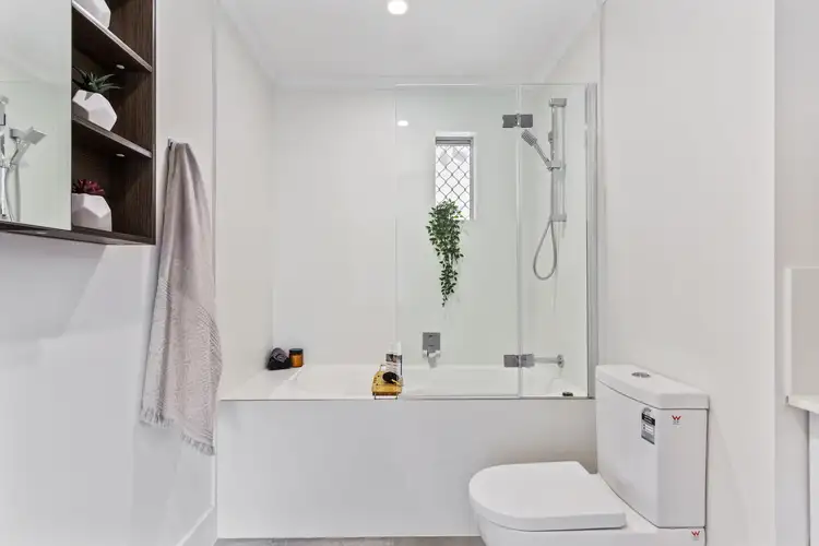 Sixth view of Homely house listing, 17 Longview Court, Nerang QLD 4211