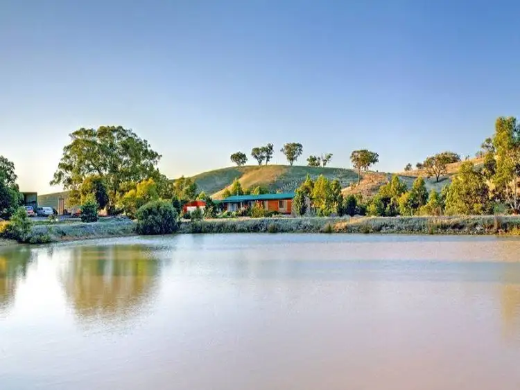Fifth view of Homely house listing, 15 SHIRALEE ROAD, Clonbinane VIC 3658