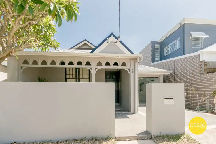 310 Darby St, Cooks Hill NSW 2300