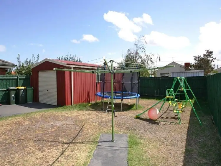 Fourth view of Homely house listing, 17 Ashby Court, Altona Meadows VIC 3028