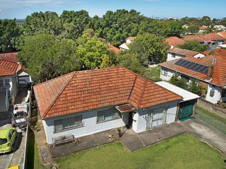 36 Norris Ave, Mayfield West NSW 2304