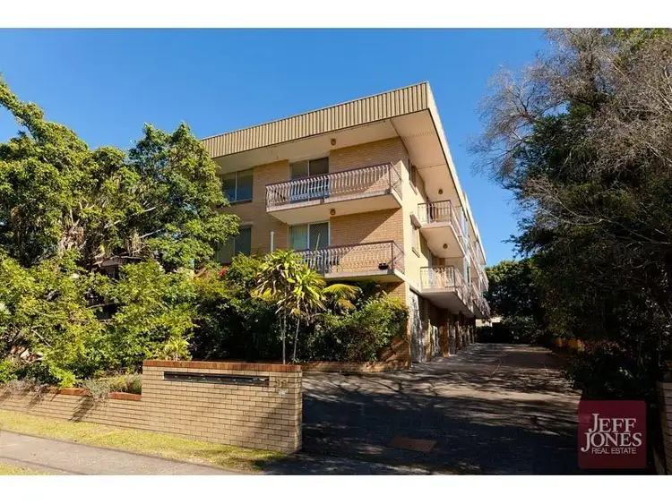 Main view of Homely unit listing, 4/99 Earl Street, Greenslopes QLD 4120
