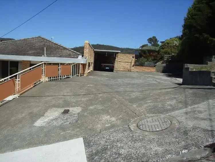 Fifth view of Homely unit listing, 1/7 Wallace Avenue, Lenah Valley TAS 7008