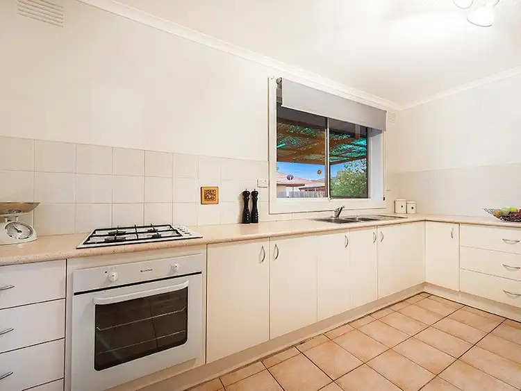 Seventh view of Homely house listing, 9 Carruthers Court, Altona VIC 3018