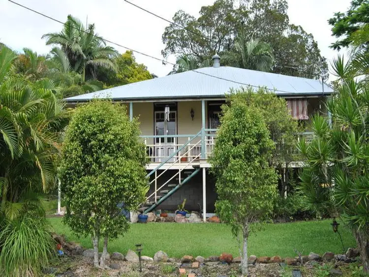 3 Roma Street, North Booval QLD 4304