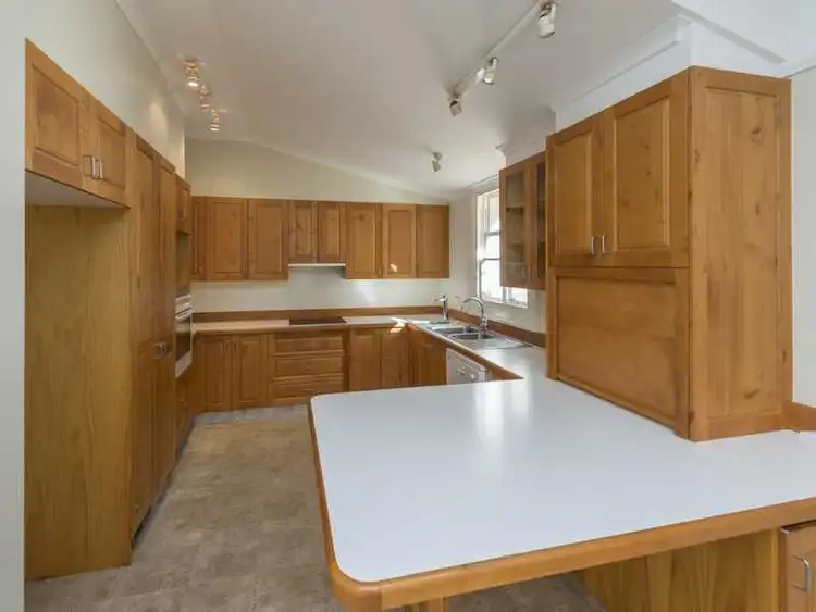 Fourth view of Homely unit listing, 4/30 Old Hume Highway, Berrima NSW 2577
