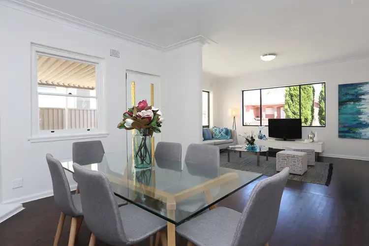 18 Bennett Street, Kingsgrove NSW 2208