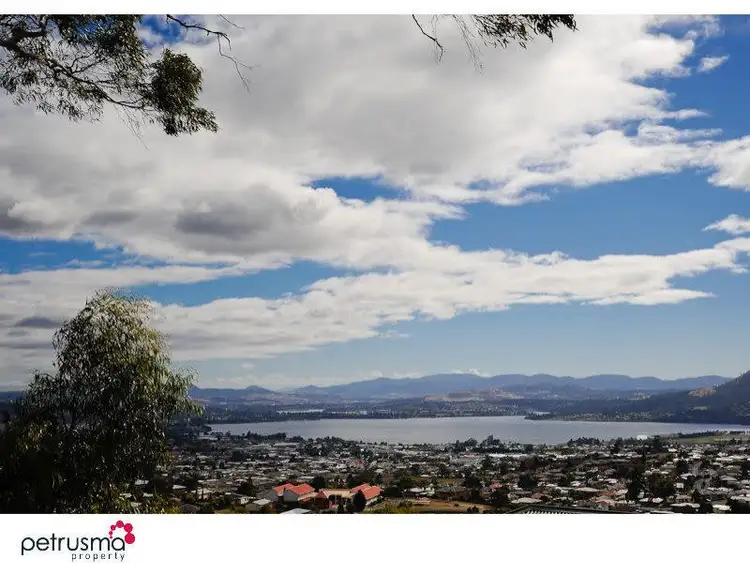 4 Mayhill Court, West Moonah TAS 7009