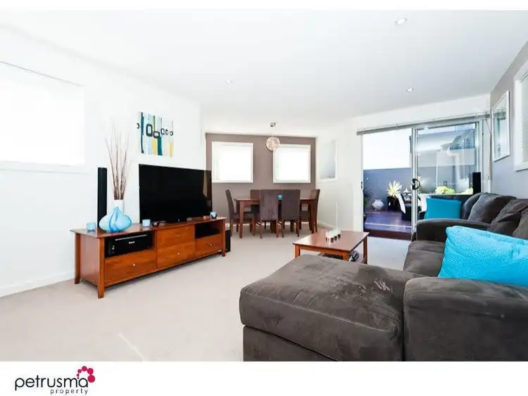 Fifth view of Homely townhouse listing, 2/191 Derwent Avenue, Lindisfarne TAS 7015