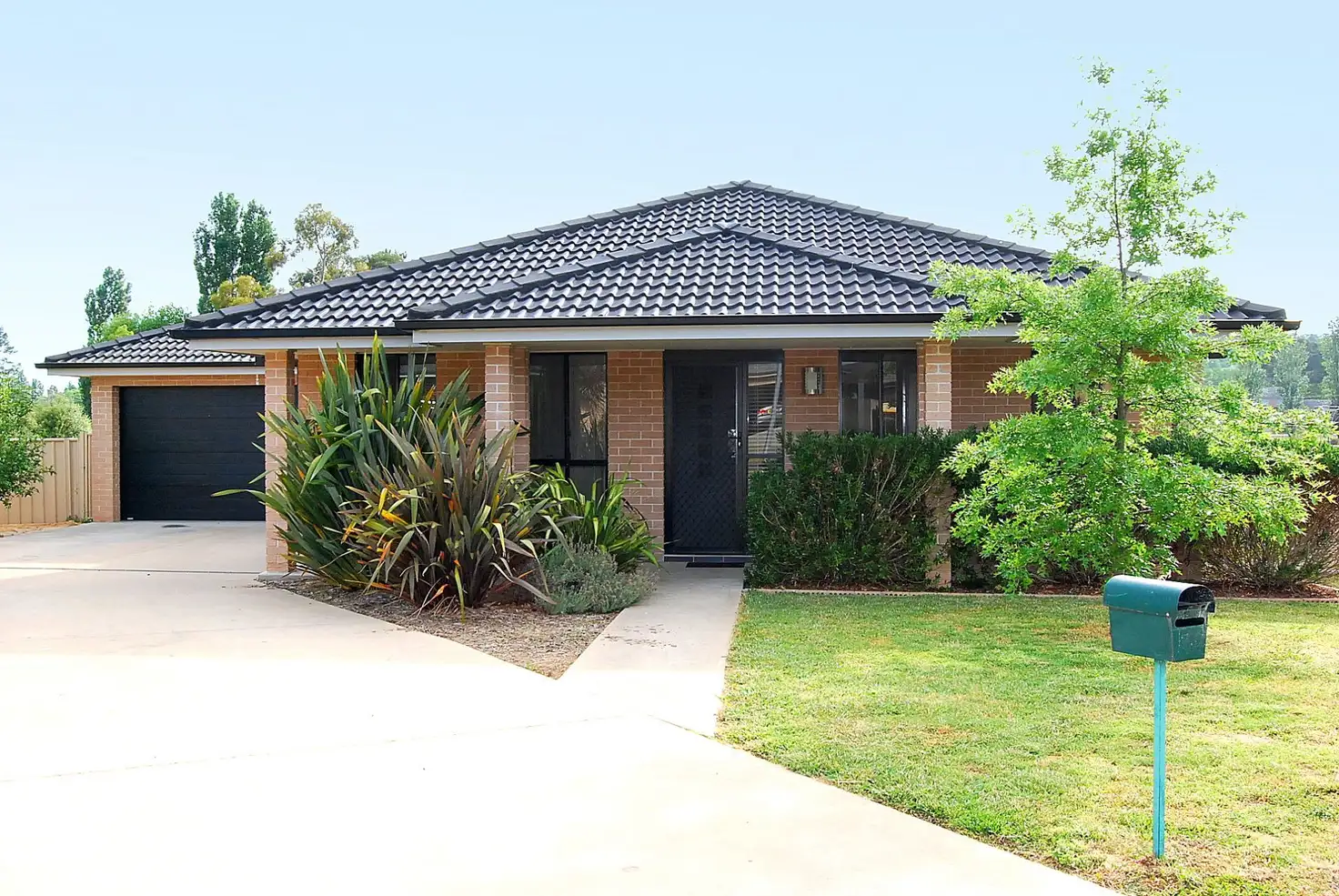 Main view of Homely house listing, 6 Burrows Court, Orange NSW 2800