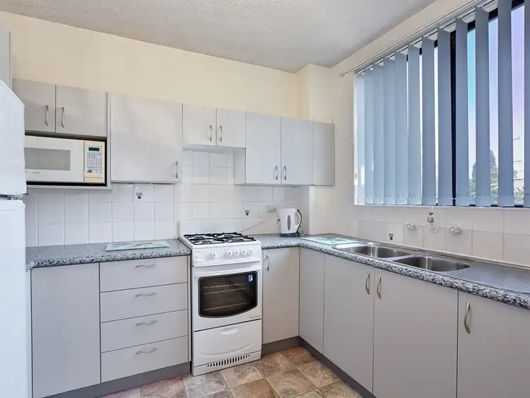 Fourth view of Homely unit listing, 2/16 Messines Street, Shoal Bay NSW 2315