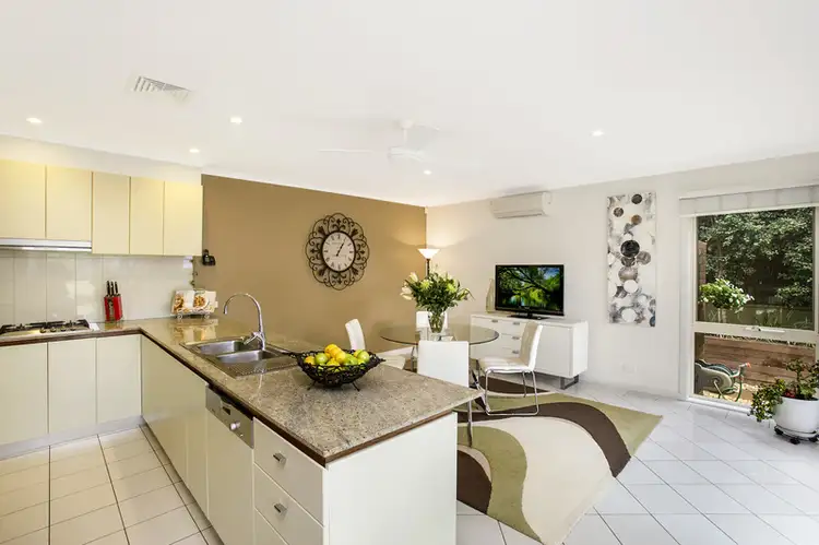 2 Konrads Avenue, Newington NSW 2127