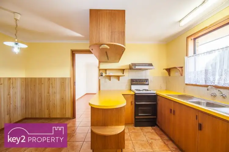 Fifth view of Homely unit listing, 2/95 Waroona Street, Youngtown TAS 7249