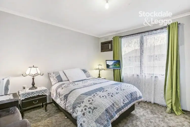 Fourth view of Homely house listing, 4 HAWDON DRIVE, Cranbourne VIC 3977