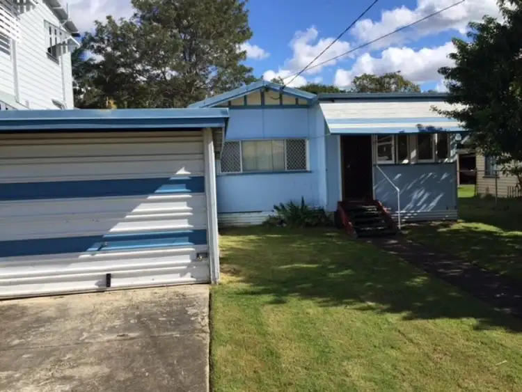 27 Clayton Street, Sandgate QLD 4017