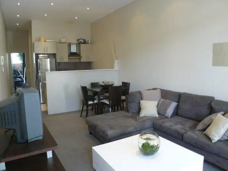 Fourth view of Homely unit listing, 18/654 Botany Road, Alexandria NSW 2015