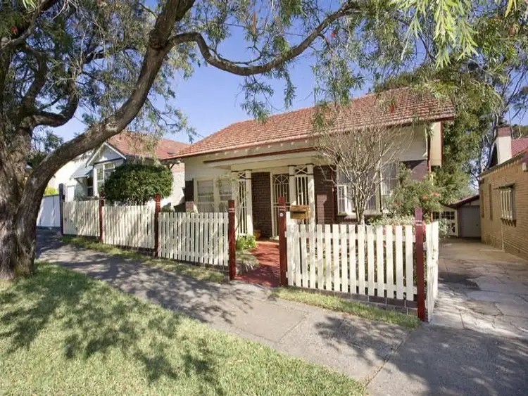 48 Fourth Street, Ashbury NSW 2193
