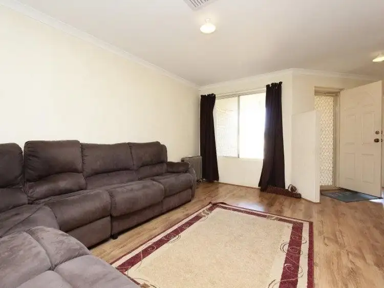 Fifth view of Homely house listing, 30 Teal Brook Circle, Seville Grove WA 6112