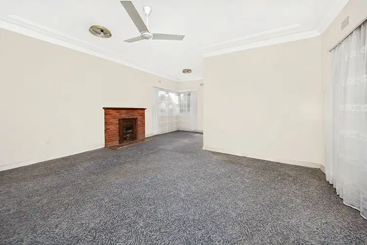 Second view of Homely house listing, 2 Bullecourt Avenue, Engadine NSW 2233