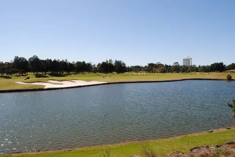 3016 Royal Pines Resort, Benowa QLD 4217