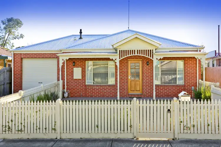 1/38 Mervyn Street, Newtown VIC 3220
