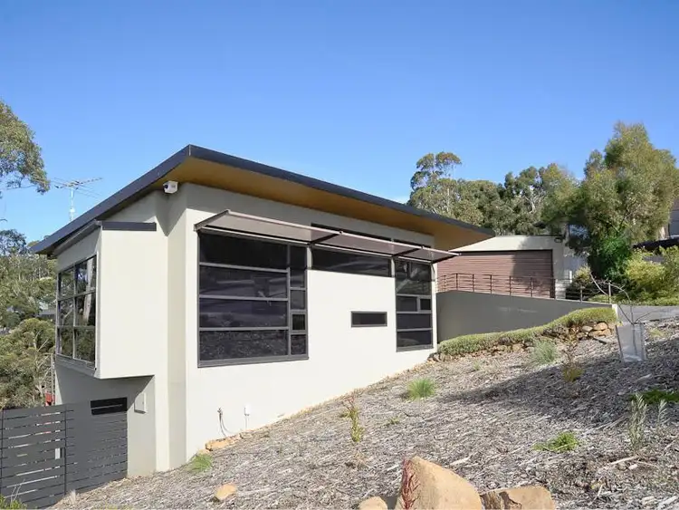 61 Hillcrest Road, Tolmans Hill TAS 7007