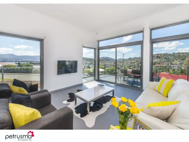 Fifth view of Homely house listing, 4 Simmons Court, Lindisfarne TAS 7015
