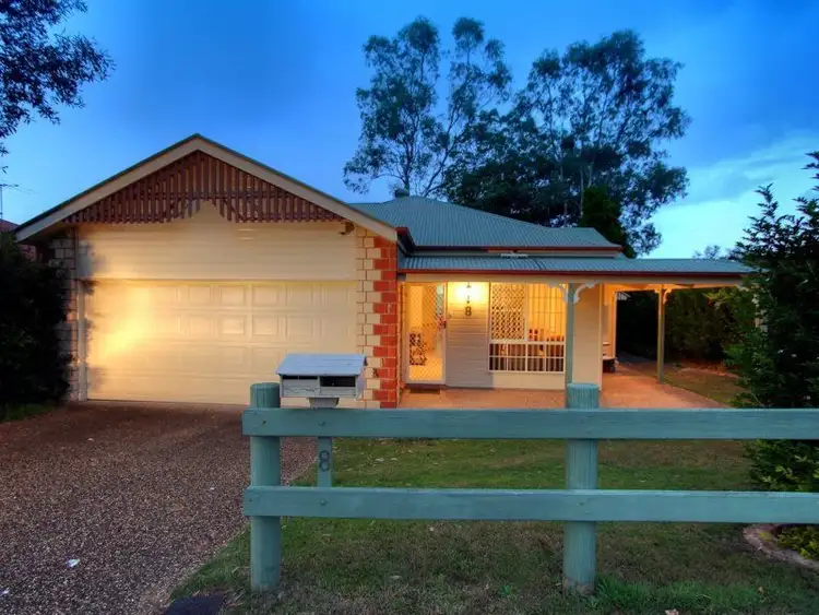8 Hillbrook way, Forest Lake QLD 4078