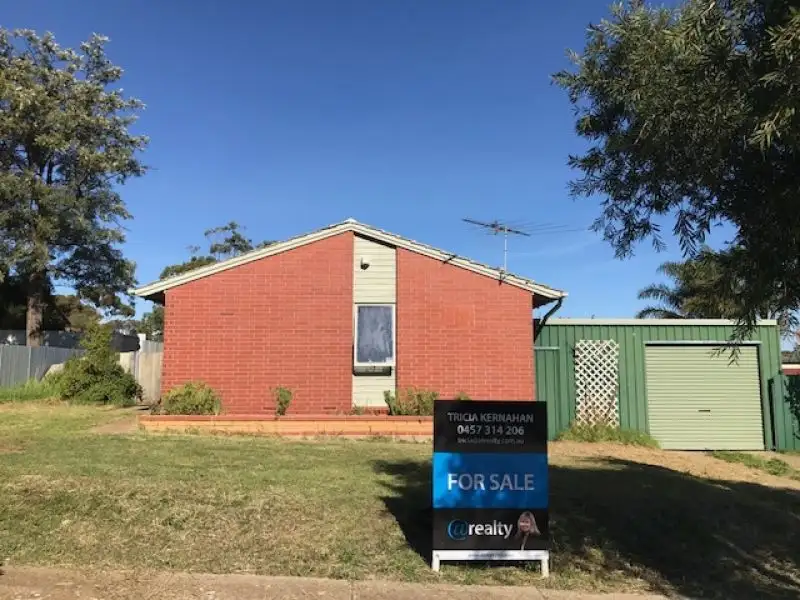 Main view of Homely house listing, 10 Poznan Cres, Hackham West SA 5163