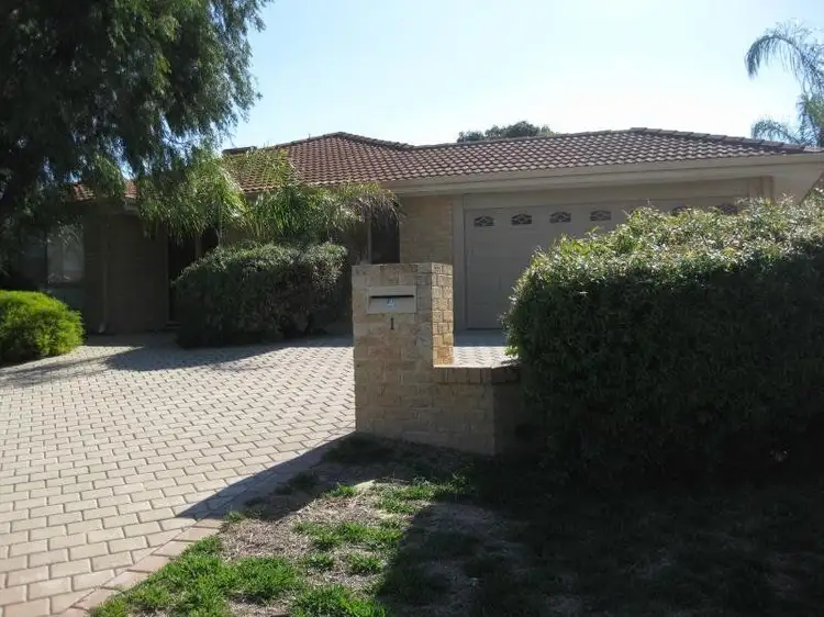 1 Lagonda Place, Marangaroo WA 6064