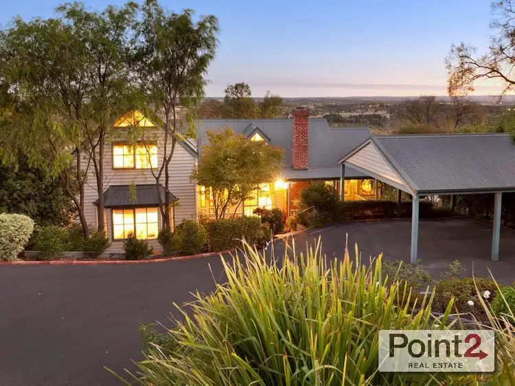 58-60 Eumeralla Grove, Mount Eliza VIC 3930