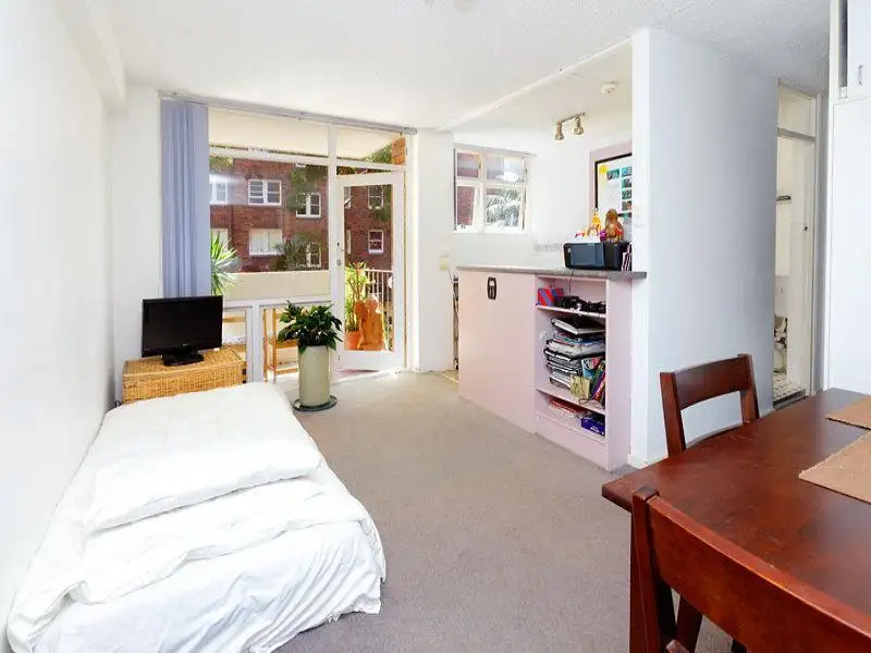 Main view of Homely studio listing, 10/5-7 The Esplanade, Elizabeth Bay NSW 2011
