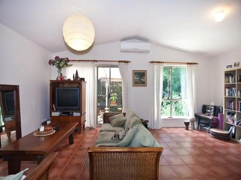 Main view of Homely unit listing, 1/15 Oceanside Place, Suffolk Park NSW 2481