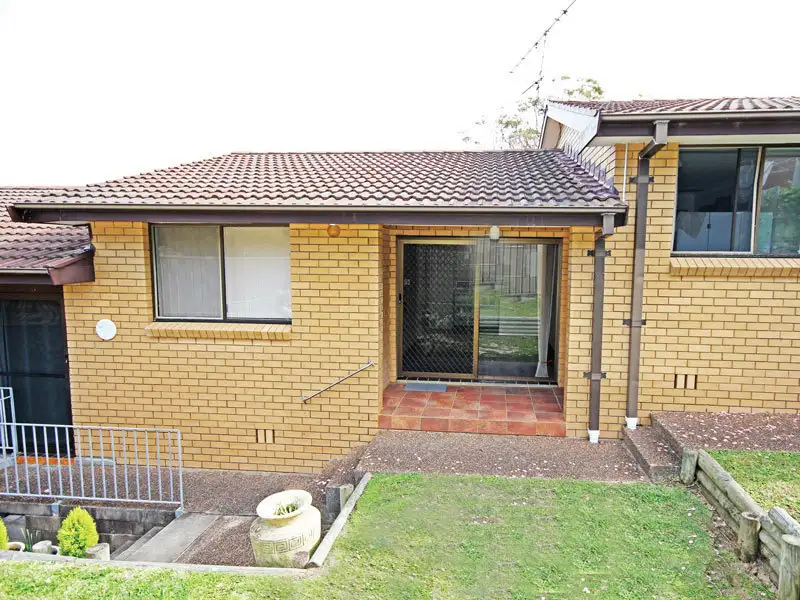 Main view of Homely unit listing, 2/3 Leslie Street, Shoal Bay NSW 2315