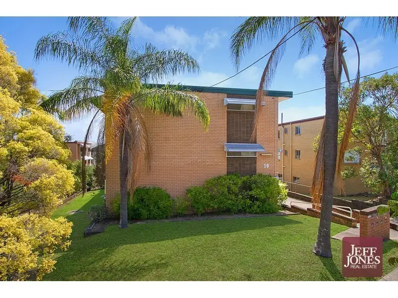 Main view of Homely unit listing, 2/10 Raby Road, Coorparoo QLD 4151