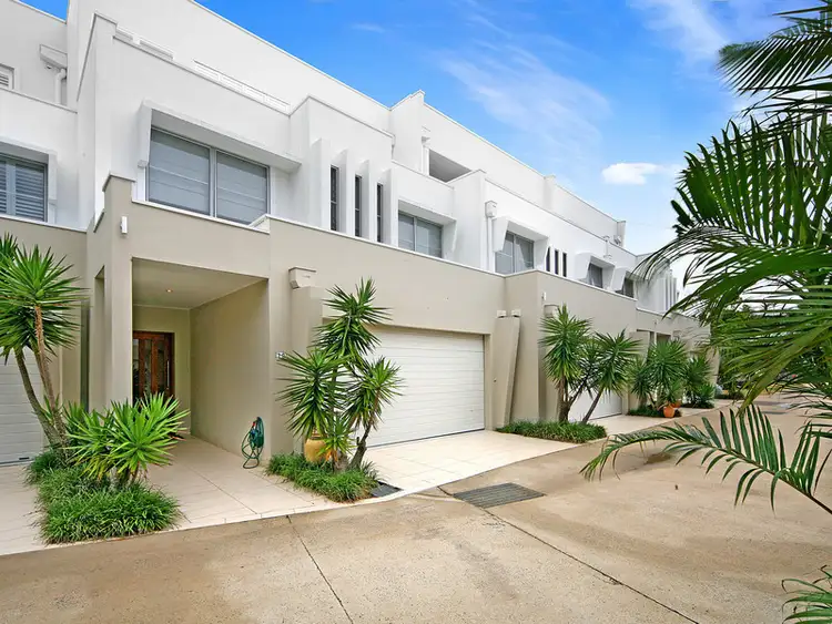 19/2 Papillon Richmond Close, Coolum Beach QLD 4573