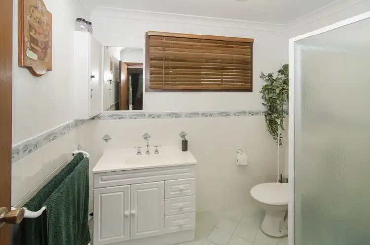 Sixth view of Homely unit listing, 2/20 Hamilton Way, West Busselton WA 6280