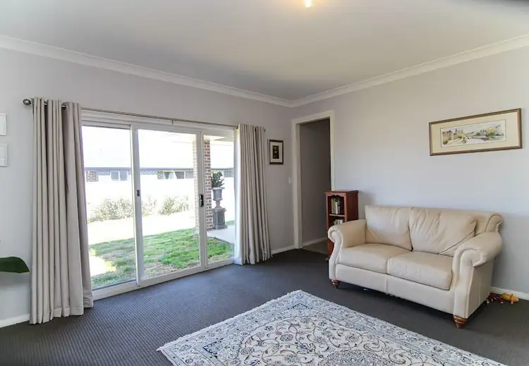 Sixth view of Homely house listing, 9 Pippin Way, Orange NSW 2800