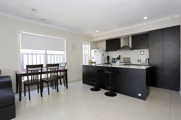 Sixth view of Homely house listing, 39 Daymar Circuit, Craigieburn VIC 3064
