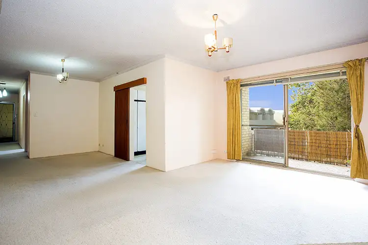 Second view of Homely apartment listing, 5/18 Kingsway, Dee Why NSW 2099