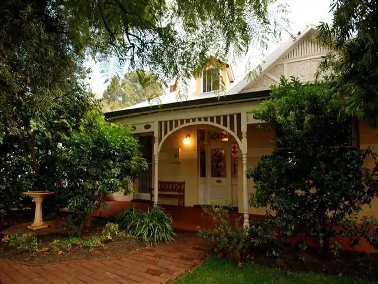 126 Raglan Road, North Perth WA 6006