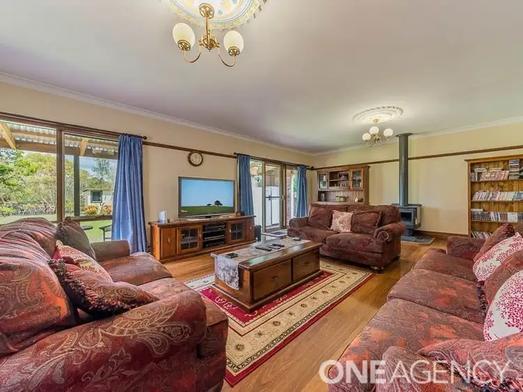 Seventh view of Homely house listing, 6 Charles Street, Koo Wee Rup VIC 3981