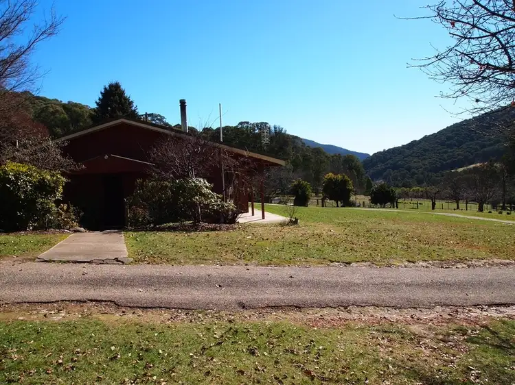 Second view of Homely house listing, 118 Growlers Creek Road, Wandiligong VIC 3744