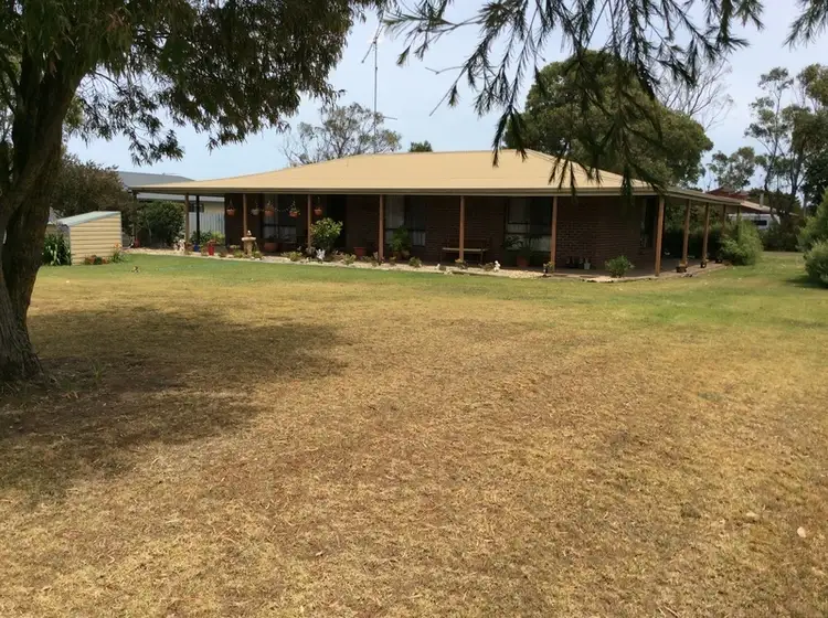 1-3 Saleyard Rd., Allendale East SA 5291