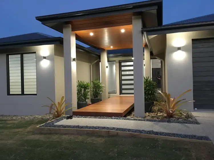 13 Stanley Drive, Cannonvale QLD 4802