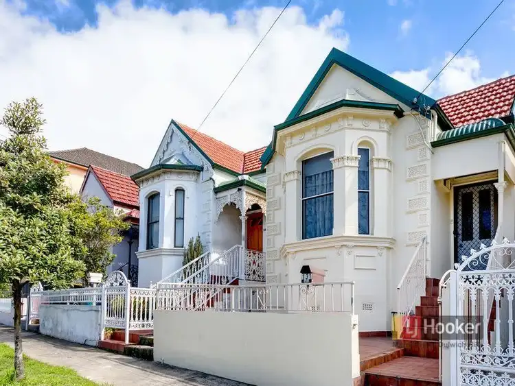 131 Wardell Rd, Dulwich Hill NSW 2203