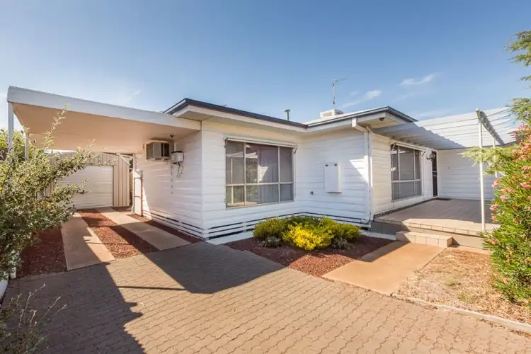 40 Alexander Avenue, Horsham VIC 3400