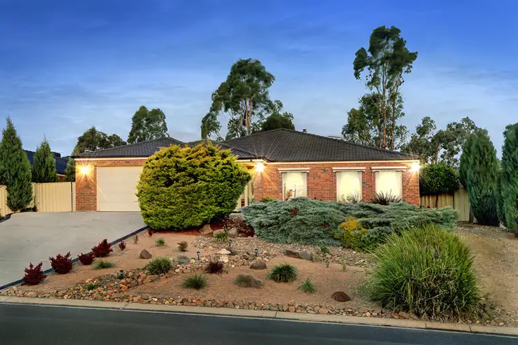 3 ROBINIA COURT, Kilmore VIC 3764